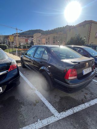 Volkswagen Bora 2002