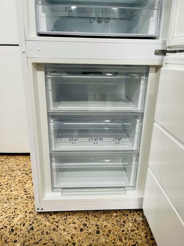 Nevera Candy 185cm con garantía