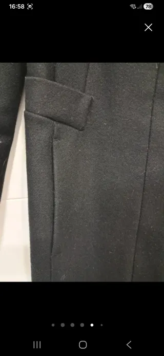 Abrigo de paño negro