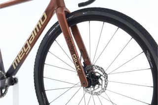 Megamo Silk AXS 12V (gravel) t.54 Reacondicionada