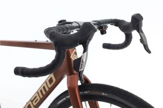 Megamo Silk AXS 12V (gravel) t.54 Reacondicionada