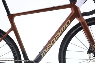 Megamo Silk AXS 12V (gravel) t.54 Reacondicionada