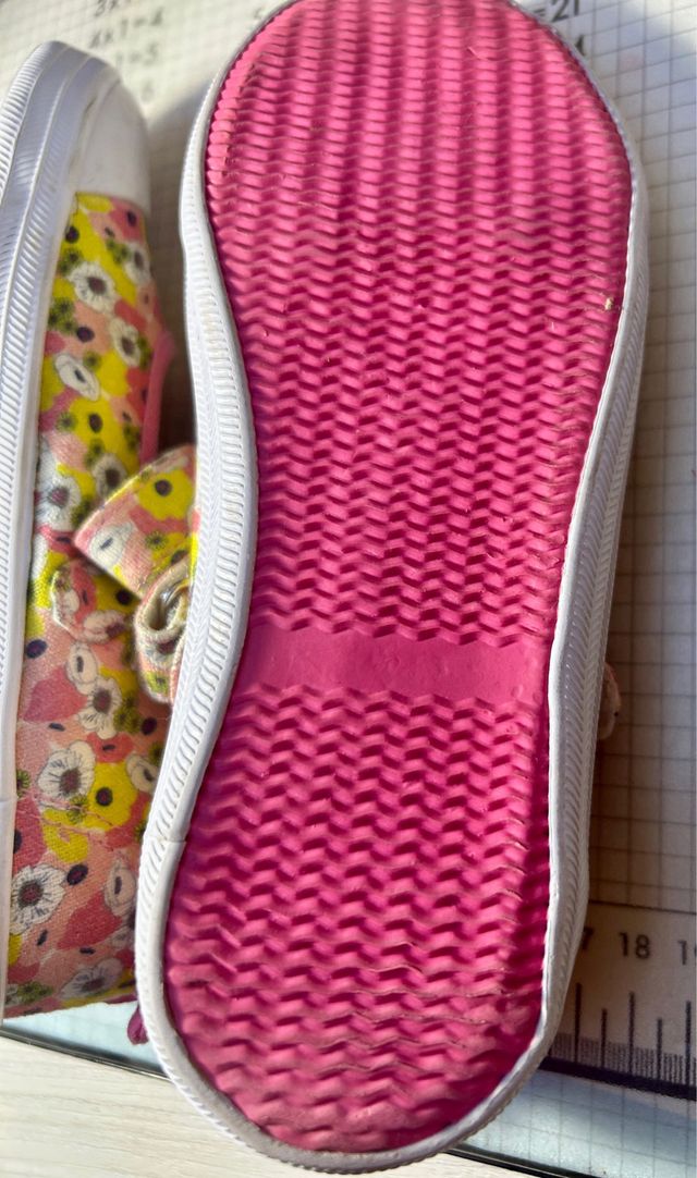 Zapatos niña florales talla 32