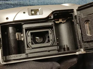 Macchina fotografica analogica Pentax Espio 60S