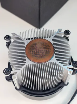 Procesador AMD Ryzen 5 2600X + Disipador original