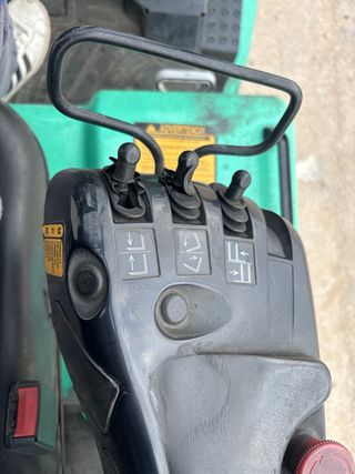 Carretilla elevadora MITSUBISHI FB30