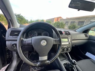 Golf V 1.9 TDI con 1 fallo, no disponible en enero