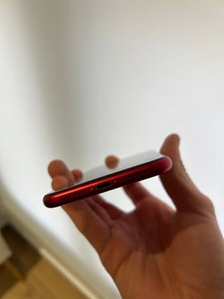 iPhone 11 64GB Rojo