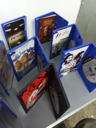 Lote 110Juegos PS2 (PES, FIFA, God of War, etc.)