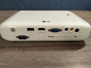 Proyector LG PW1500G 1500lm WXGA LED DLP 3D Blanco