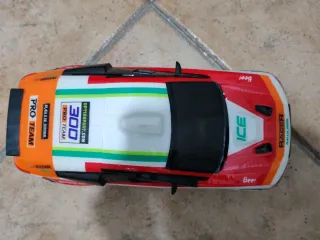 Coche teledirigido RC