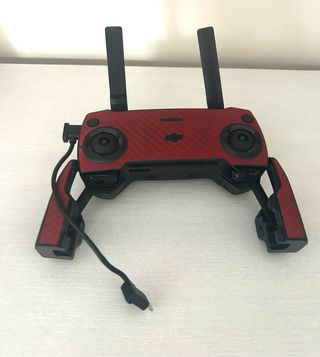 Dron DJI Mavic Mini Rojo y Negro