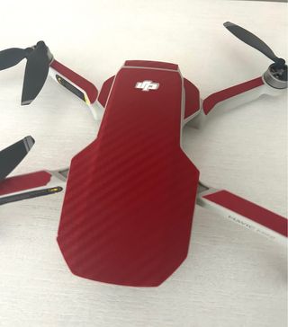 Dron DJI Mavic Mini Rojo y Negro