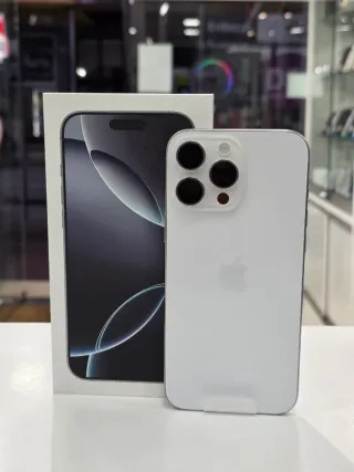 iPhone 16 Pro Max 256GB Plata