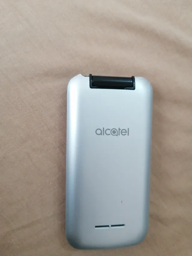 Teléfono Móvil Alcatel Negro Flip