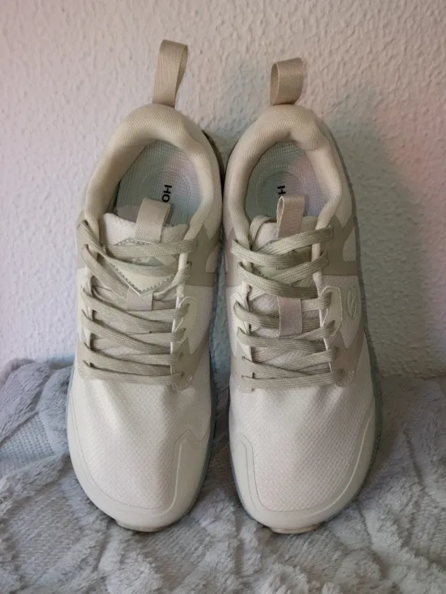 Zapatillas trekking Hobibear, talla 42 sin estrena