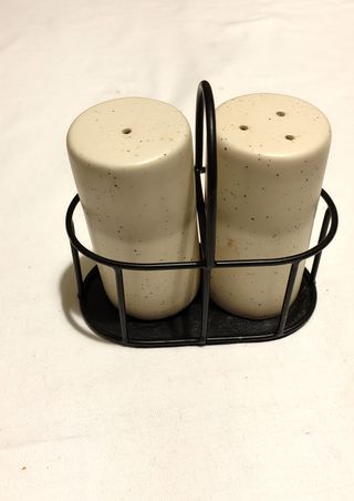 Set Sale e Pepe Vintage Ceramica