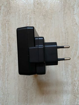 Cargador de bateria NIKON NH-24