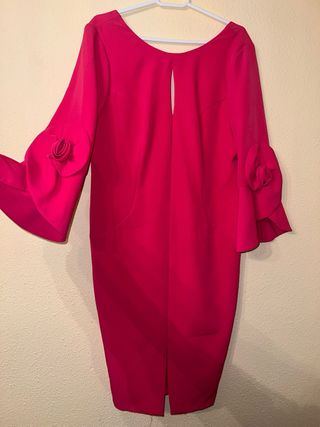 Vestido fiesta rosa con flores