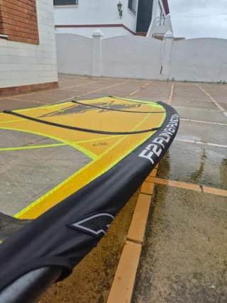 Vela windsurf F2 6.0m casi sin usar
