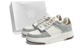 Zapatillas Doraemon Blancas y Azules