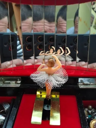 Carillon portagioie ballerina Toyo