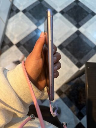iPhone 11 128GB malva