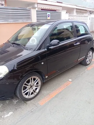 Lancia Ypsilon 2009