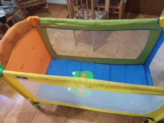 Cuna de viaje infantil