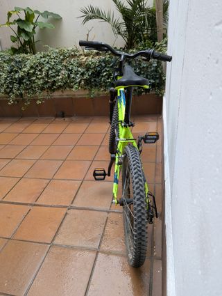Bicicleta Rockrider 20 6-9 años