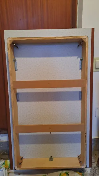 Tavolo in ciliegio con 4 sedie impagliate