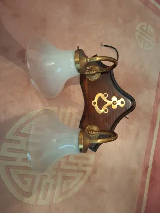 Aplique de pared madera y bronce antiguo