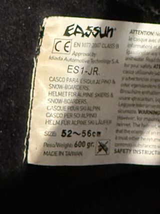 Casco de esquí Eassun rojo y negro