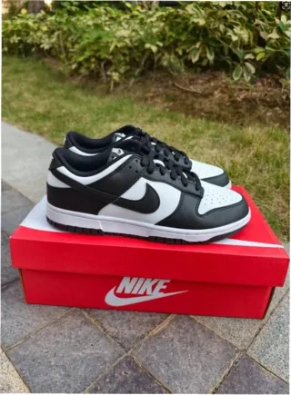 Nike Dunk Low Panda Talla 42