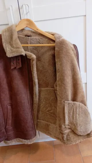 Chaquetón de piel marrón