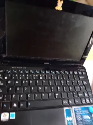 Portátil ASUS Negro Pequeño