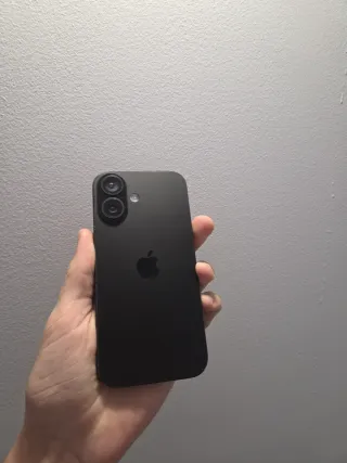 iPhone 16 128GB Negro