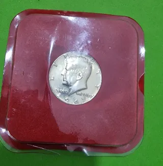 Moneta Half Dollar Kennedy 1967