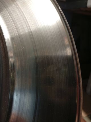 Discos de Freno Delanteros Mitsubishi Montero V60.