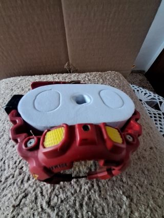 Casio G-Shock GD-100 RF Edición Limitada