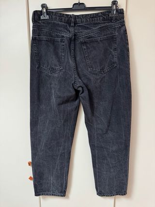 Jeans ZARA donna nero slavato fit dritto vita medi