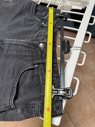 Jeans ZARA donna nero slavato fit dritto vita medi