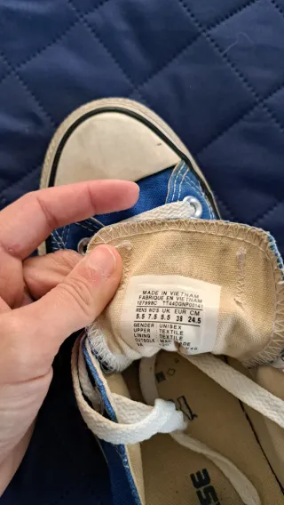 Converse azules bajas