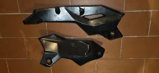 Puntale Kawasaki Z900 2020-2024 Nero Lucido