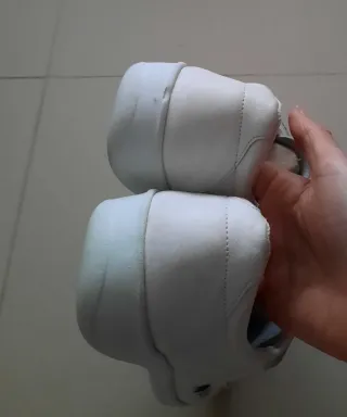 Zuecos blancos Feliz Caminar Talla 38 Modelo GAMMA