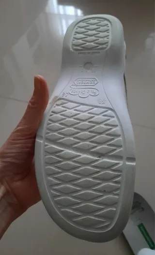 Zuecos blancos Feliz Caminar Talla 38 Modelo GAMMA