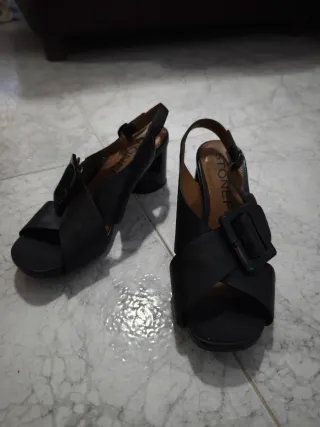 Sandalias con tacón Stonefly