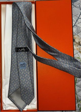 Corbata Hermès Gris y Azul