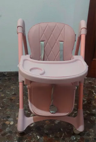 Trona bebé rosa con bandeja extraible