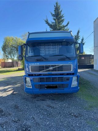Camión Volvo FM 300 Automático